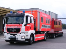 WLF mit Anhnger und zwei AB-EL